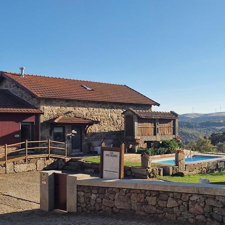 Casa Entre-Palheiros E Casa Do Canastro Montalegre Exterior photo